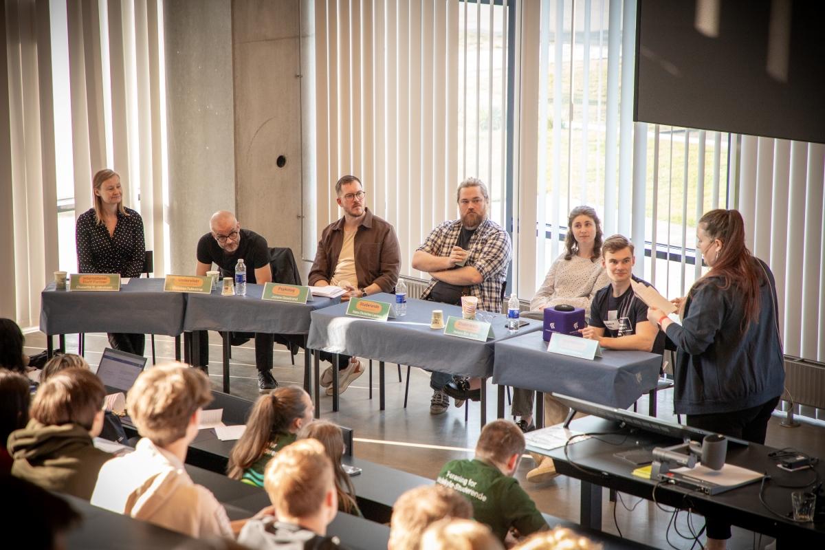 Paneldebat til Studiemiljødagen 2024 på campus i Aalborg Paneldebat til Studiemiljødagen 2024 på campus i Aalborg